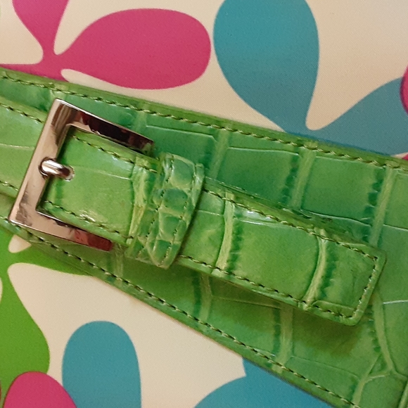 "BCBG" Paris Hand bag - Picture 10 of 10